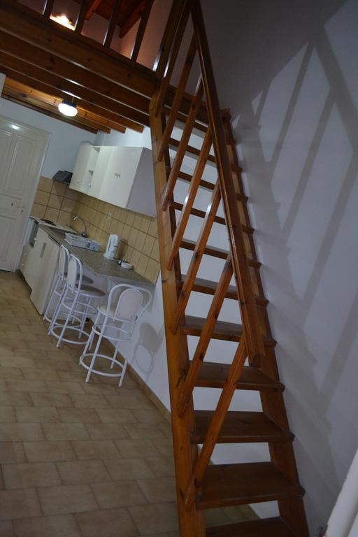 Koskinas Apartments Acharavi  Quarto foto